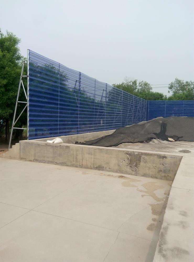 P60505-145901.jpg P60505-145901.jpg